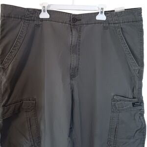 Wrangler Relaxed Fit Gray Cargo Pants Men's 40x30 Cotton Blend‎
